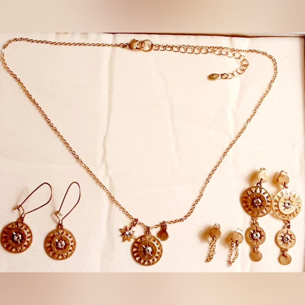 Antique Gold Northstar Necklace Earrings & Bracelet